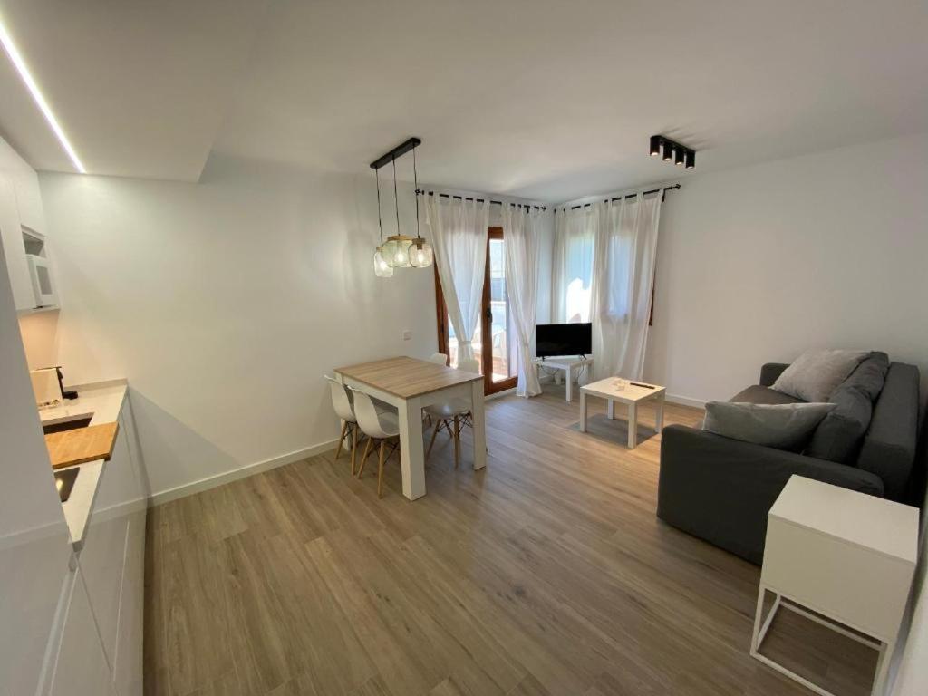 Apartamento Cala Montgo L' Escala Extérieur photo